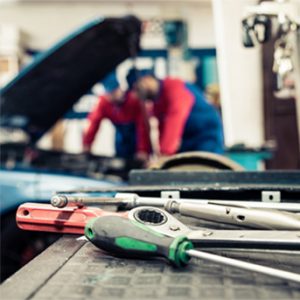 revisioni auto castelvetere